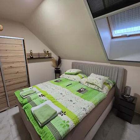 Betti Lux Apartment *
