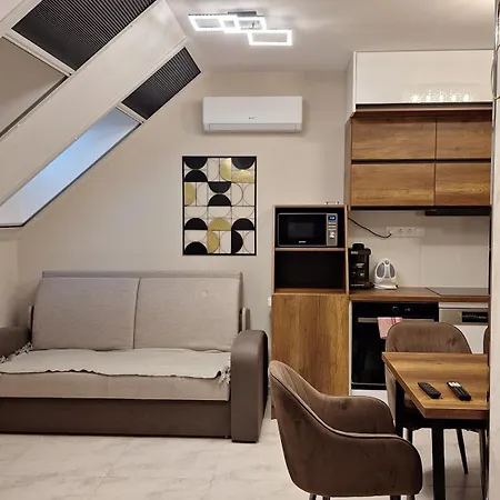Betti Lux Apartment *
