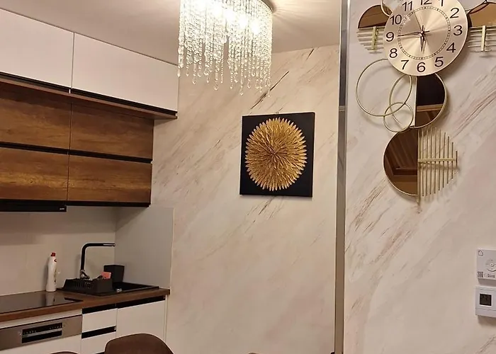 Betti Lux 아파트